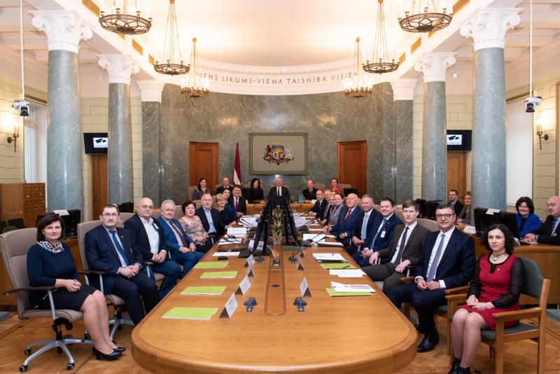 (Nacionālās trīspusējās sadarbības padomes sēde 2019.gada 6. februārī. Foto: Valsts kanceleja)