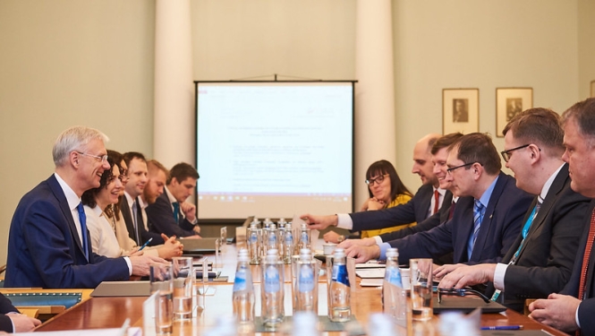 Ministru kabinetā notikusi Lielo un stratēģiski nozīmīgo investīciju projektu koordinācijas padomes sēde