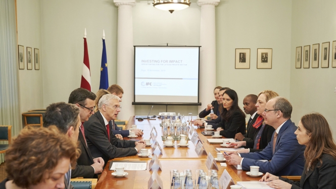 Kariņš: Latvijas uzņēmumi sadarbībā ar Pasaules Bankas Grupu gatavi aktīvāk strādāt Āfrikas, Dienvidāzijas un Tuvo Austrumu tirgos