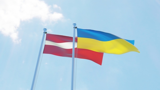 Ministru kabinets pagarina trīs Latvijas civilo ekspertu dalības laiku ES Padomdevēja misijā civilā drošības sektora reformām Ukrainā