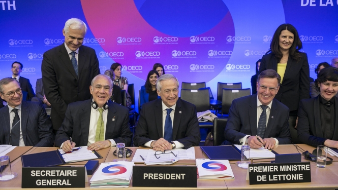 Ministru prezidents piedalīsies OECD Ministru padomē Parīzē