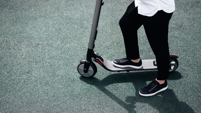 Valdība apstiprina grozījumus Ceļu satiksmes likumā