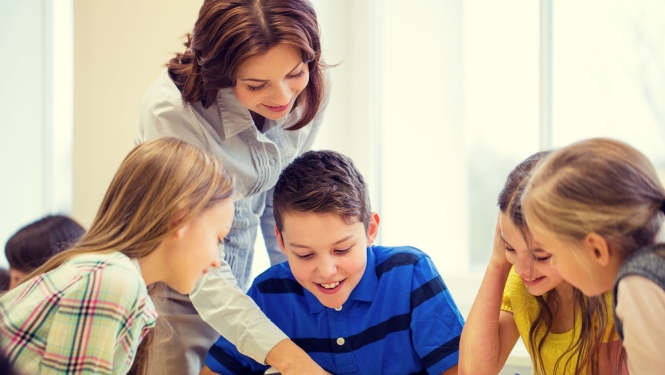 Pilnveido jauno pedagogu darba samaksas modeli