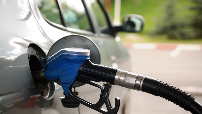 Noteiks jaunu pienākumu degvielas tirgotājiem biodegvielas patēriņa veicināšanai