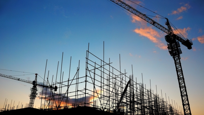 Ministru prezidents ekonomikas ministram uzdod rast risinājumus dzīvojamā fonda jautājumā