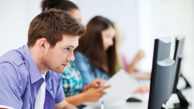 Jauniešiem iespējas pilnveidot darba tirgū nepieciešamās prasmes