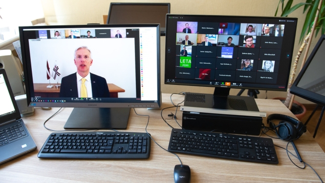 Ārkārtējās situācijas laikā valsts pārvalde operatīvi pielāgojas pārmaiņām