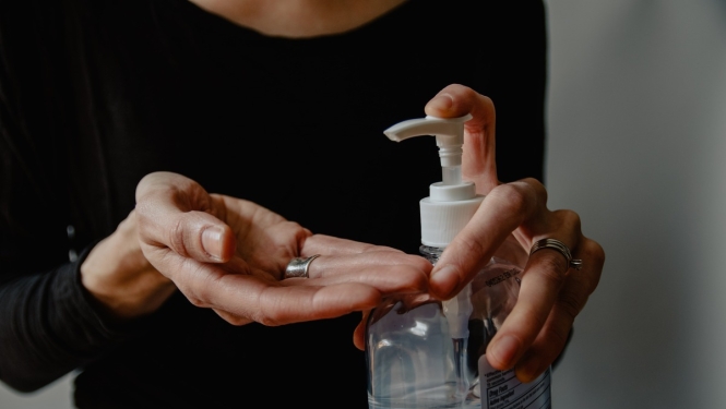 Nosaka stingrākus Covid-19 piesardzības pasākumus Kuldīgā un Daugavpilī