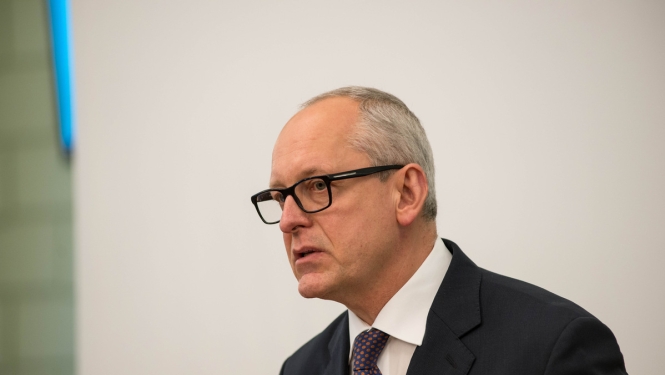 Rīgas Stradiņu universitātes rektora amatā apstiprina Aigaru Pētersonu