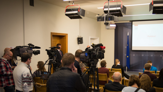 Mediju iespējas par 3. maijā izskatāmajiem jautājumiem valdībā