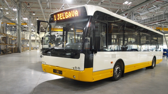 Autobusu sarakstos būs jānorāda reisi vieglākai iekļūšanai tajos cilvēkiem ar invaliditāti