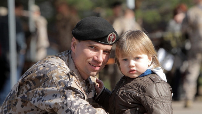 10.jūlijā – Latvijas armijas dzimšanas dienā – pasveicini karavīru!