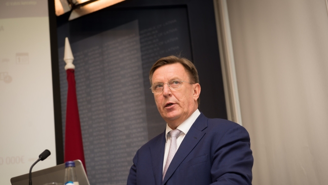 Migrantu pārvietošanas pasākumiem jānotiek uz brīvprātības pamata