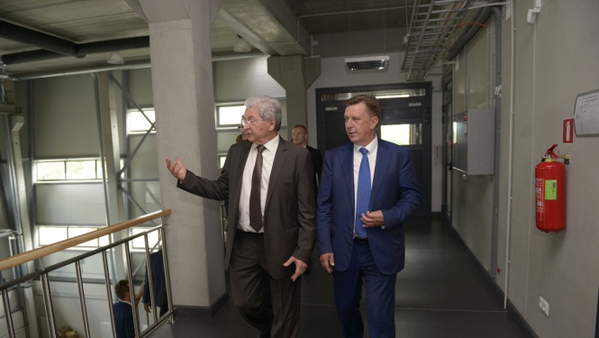 Ministru prezidents Zinību dienā apmeklēs RTU Inženierzinātņu vidusskolu