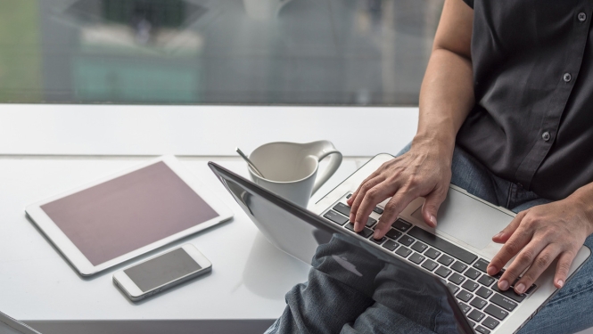 Latvija trešajā vietā tiešsaistes pakalpojumu nodrošināšanā uzņēmējiem