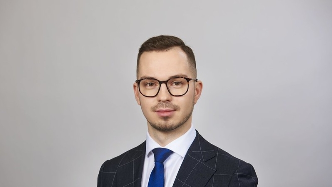 Kariņš virza Pleša kandidatūru apstiprināšanai ministra amatā Saeimā