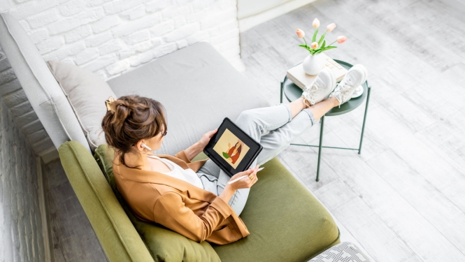 SPKC epidemiologu noteiktas kontaktpersonas mājas karantīnu varēs pārtraukt ātrāk, ja 10. dienā Covid-19 tests ir negatīvs