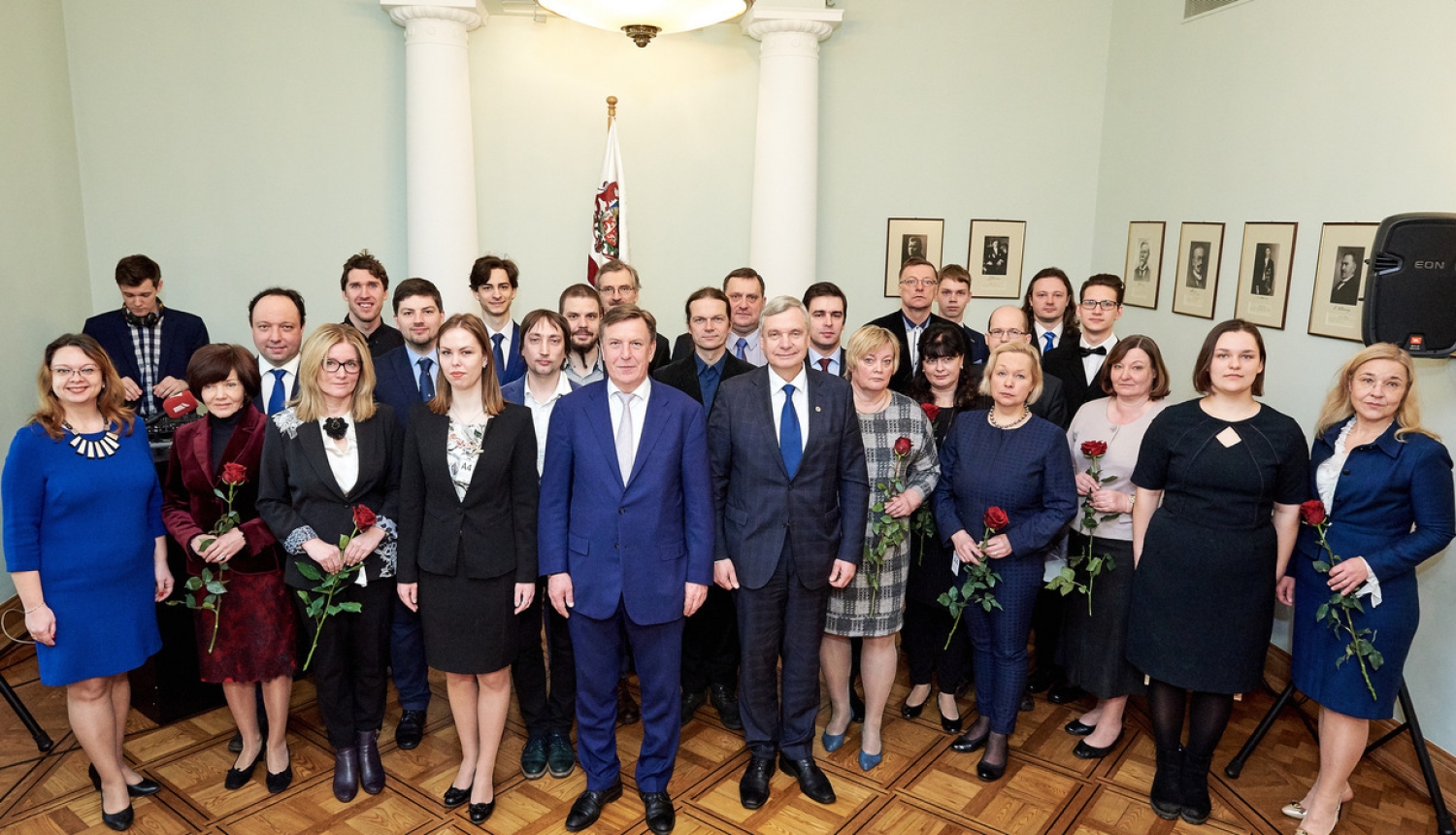 Ministru prezidents sveic mācību olimpiāžu uzvarētājus