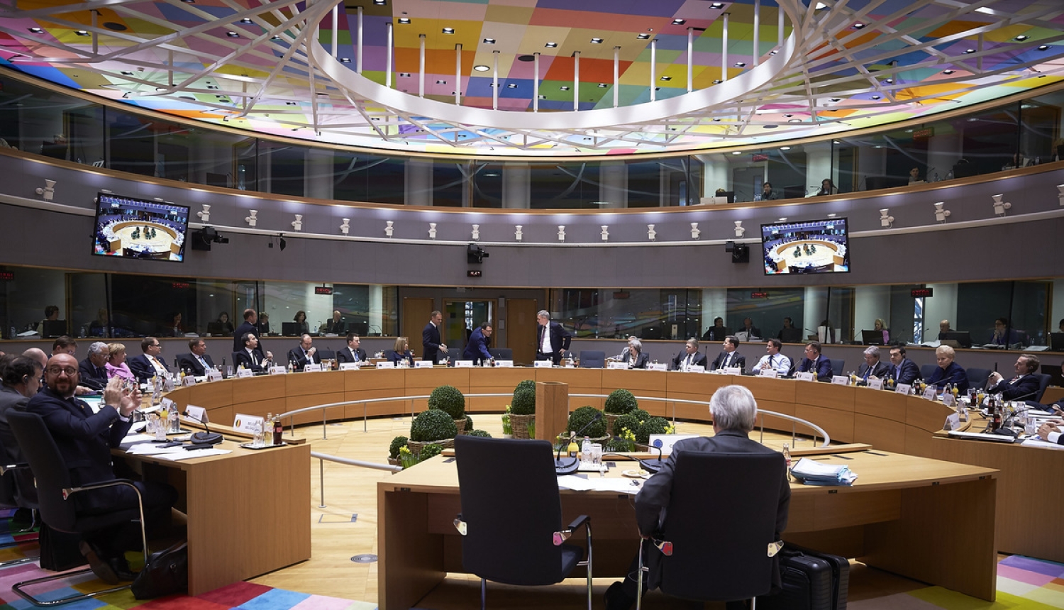 2b598a7d-6392-4cea-9b98-6c9d385220401