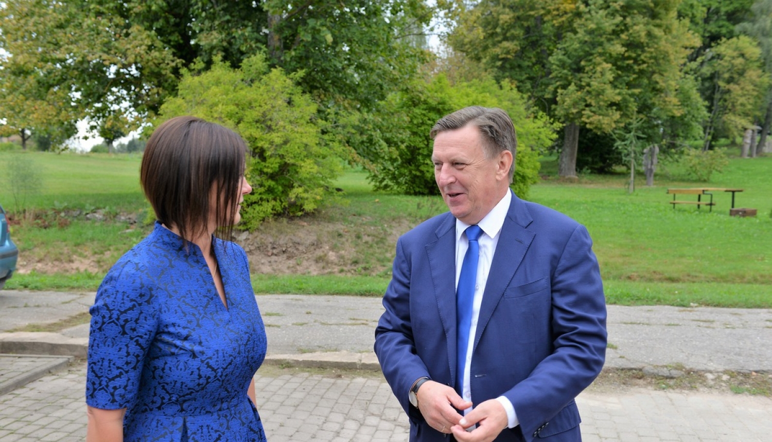 Ministru prezidents: skola nav sociālās aprūpes iestāde laba laika pavadīšanai