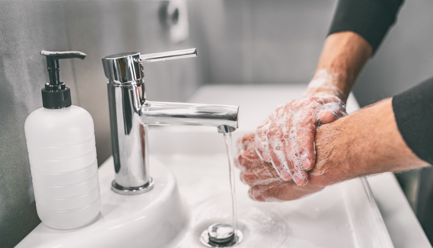 Mazina atsevišķus COVID-19 izplatības mazināšanai noteiktos ierobežojumus