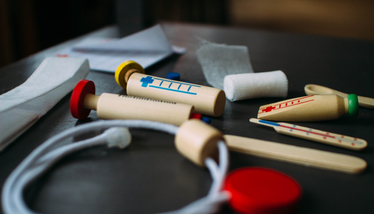 Nodrošinās vairāk speciālistu bērnu un jauniešu psihiatrijā un transfuzioloģijā