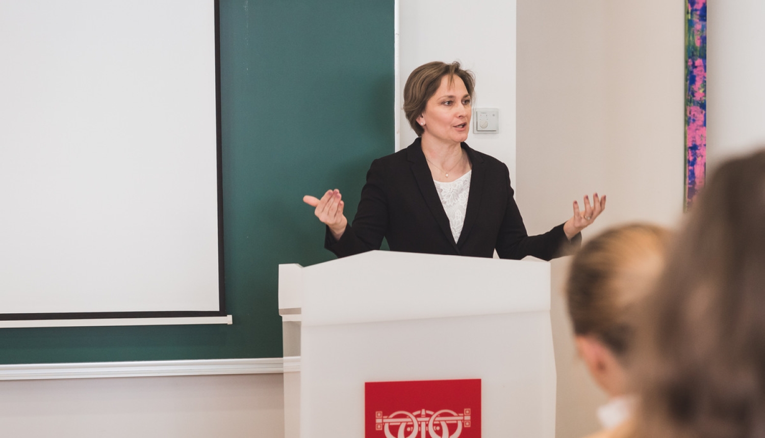 Analizē aktuālos jautājumus par ieguldījumu aizsardzības nākotni Eiropā