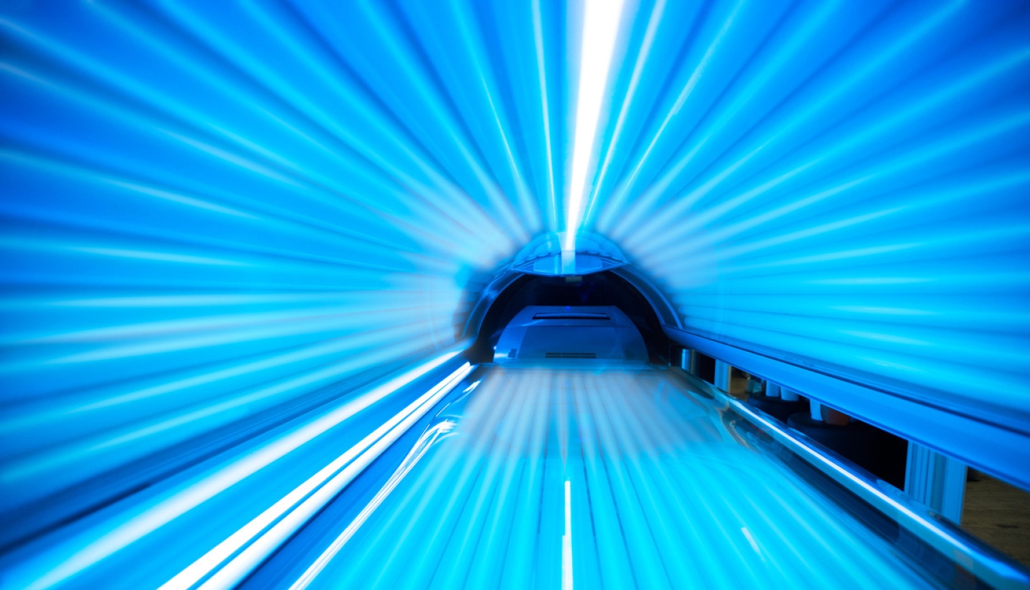 Solāriju pakalpojumus drīkstēs izmantot tikai pilngadīgas personas