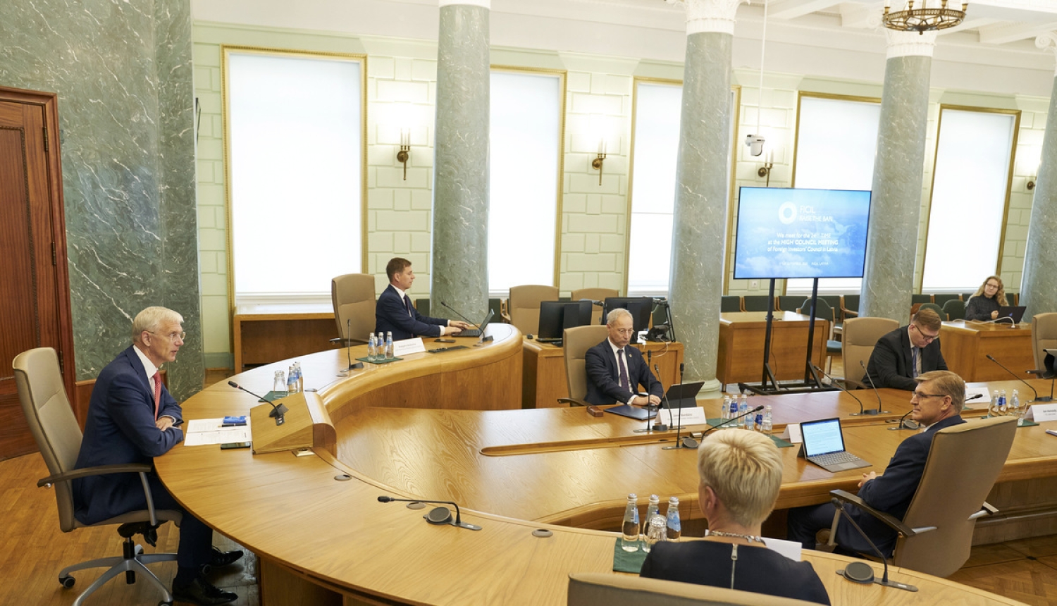 FICIL lūdz valdību pievērst uzmanību sabiedrības veselības aprūpei, digitalizācijas attīstībai un tiesiskuma stiprināšanai