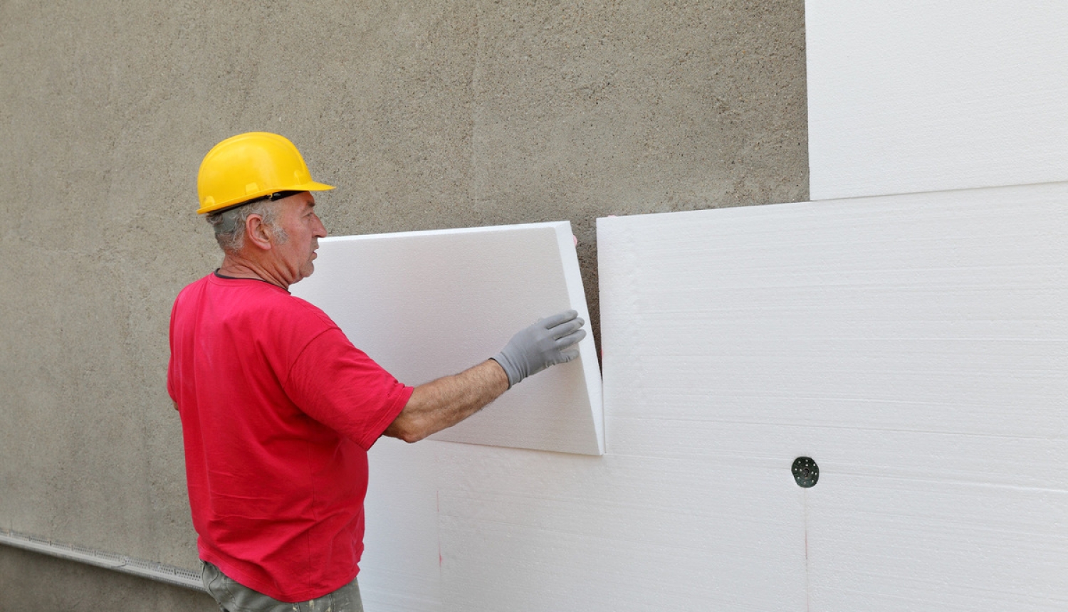 Atvieglo atbalsta saņemšanas nosacījumus daudzdzīvokļu ēku renovācijai