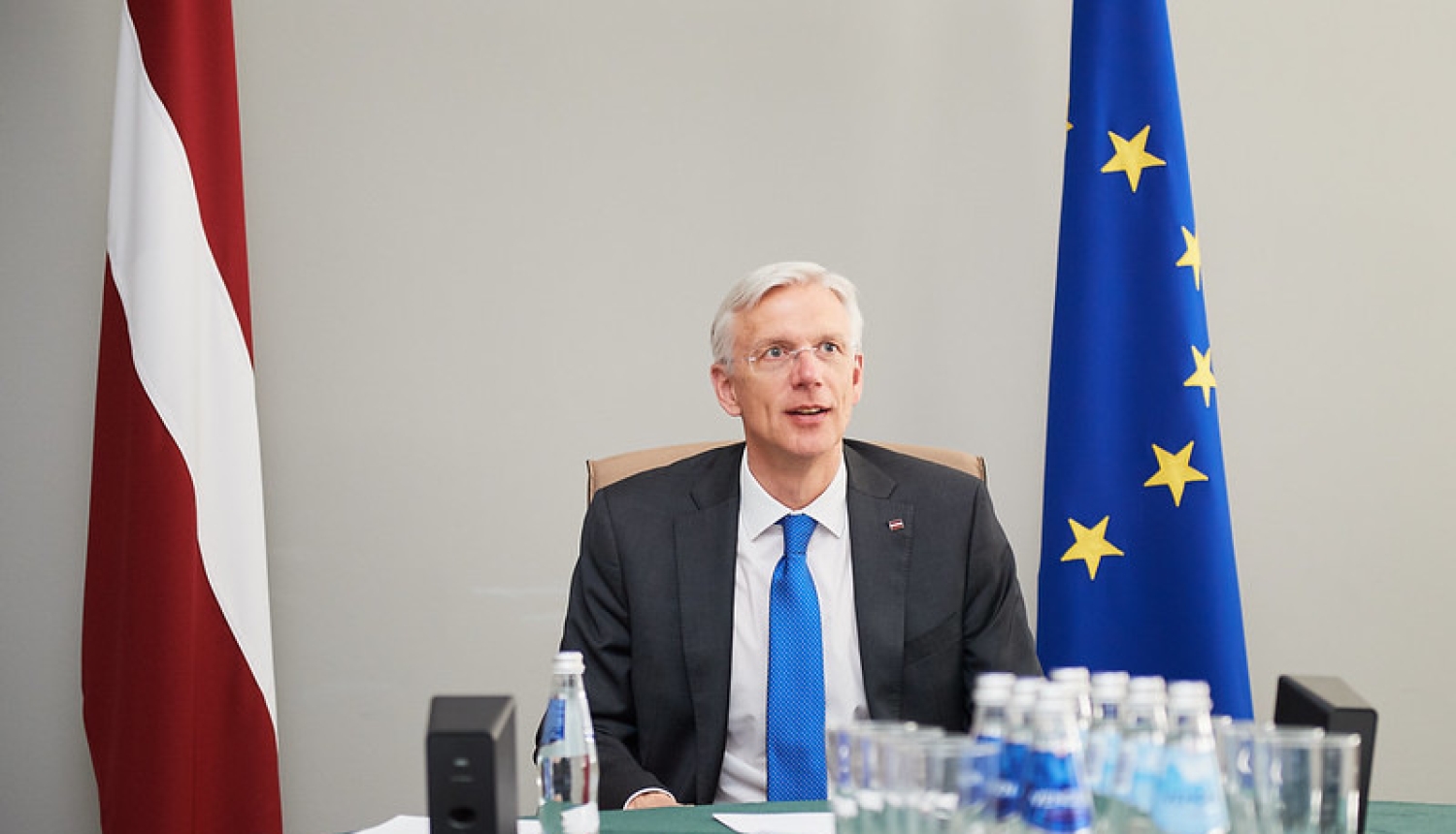 Kariņš ar Igaunijas un Lietuvas valdību vadītājiem pārrunās koordinētu Covid-19 ierobežojumu pakāpenisku atcelšanu un ekonomiskās sadarbības projektus