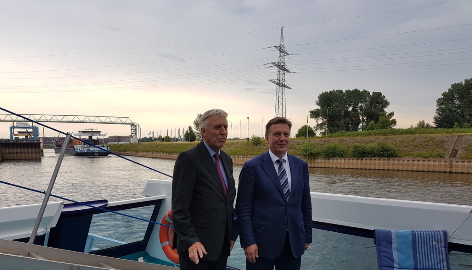 Ministru prezidents diskutē par Latvijas ostu un Duisport ostas sadarbības attīstību