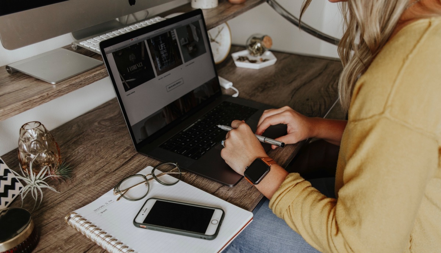 Profesionālā pilnveide notiks attālināti; precizē citus piesardzības pasākumus