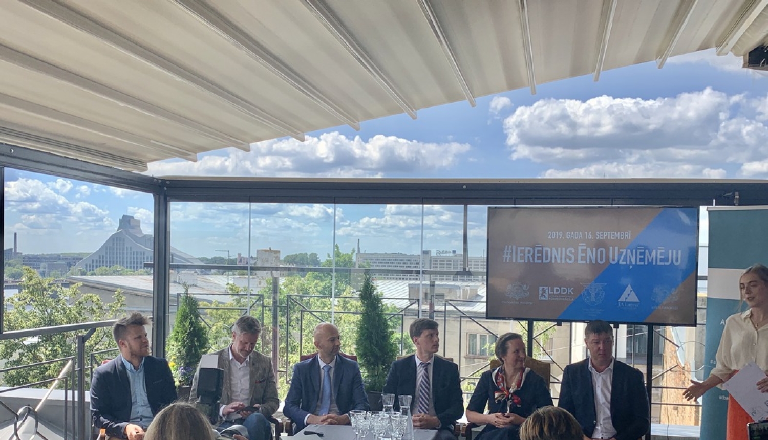 Šā gada 16. septembrī Latvijā pirmo reizi notiks iniciatīva “Ierēdnis ēno uzņēmēju”