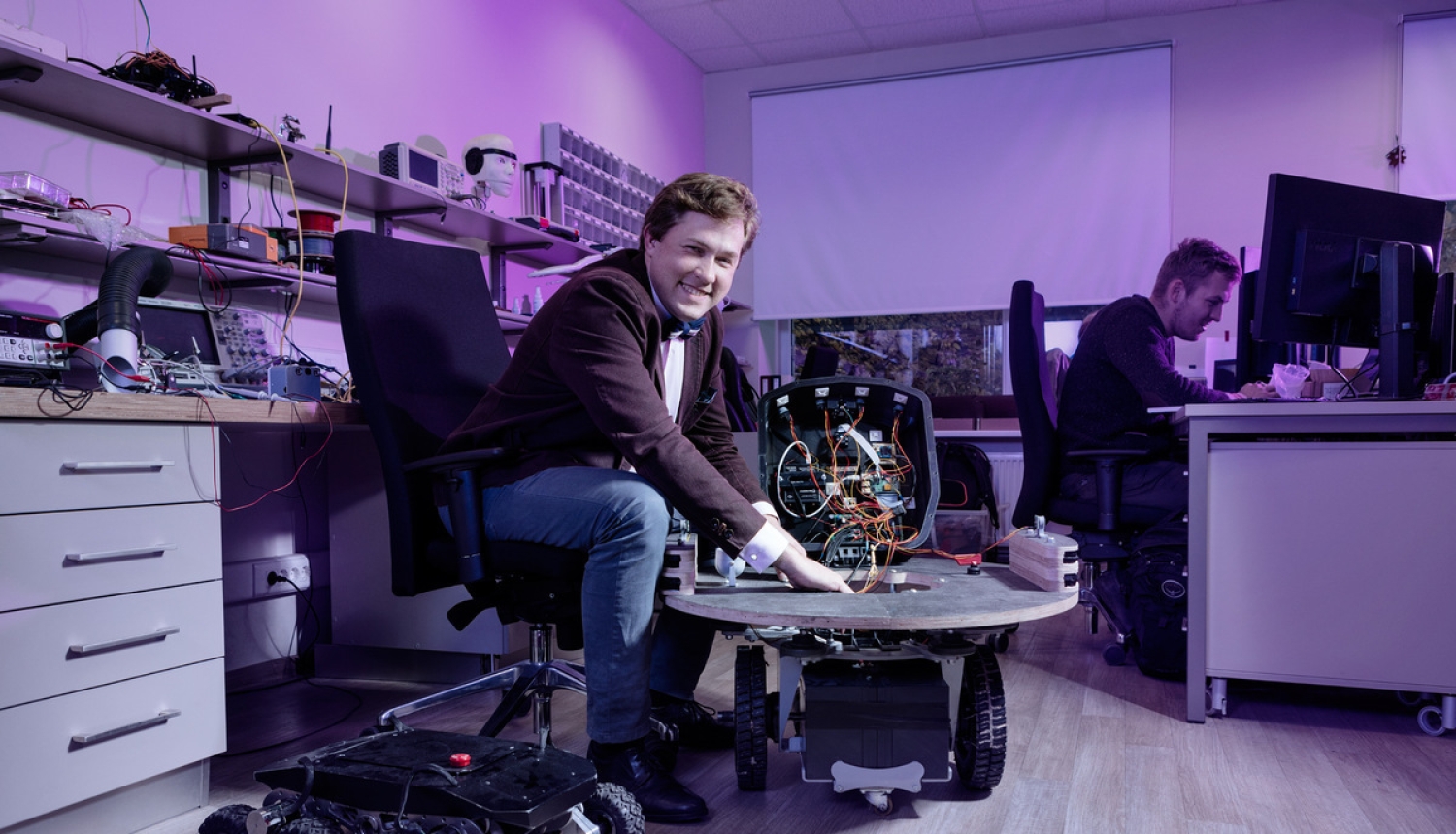 Ministru kabinetā apskatāma izstāde “Zināt! Tas ir Latvijas dabā”