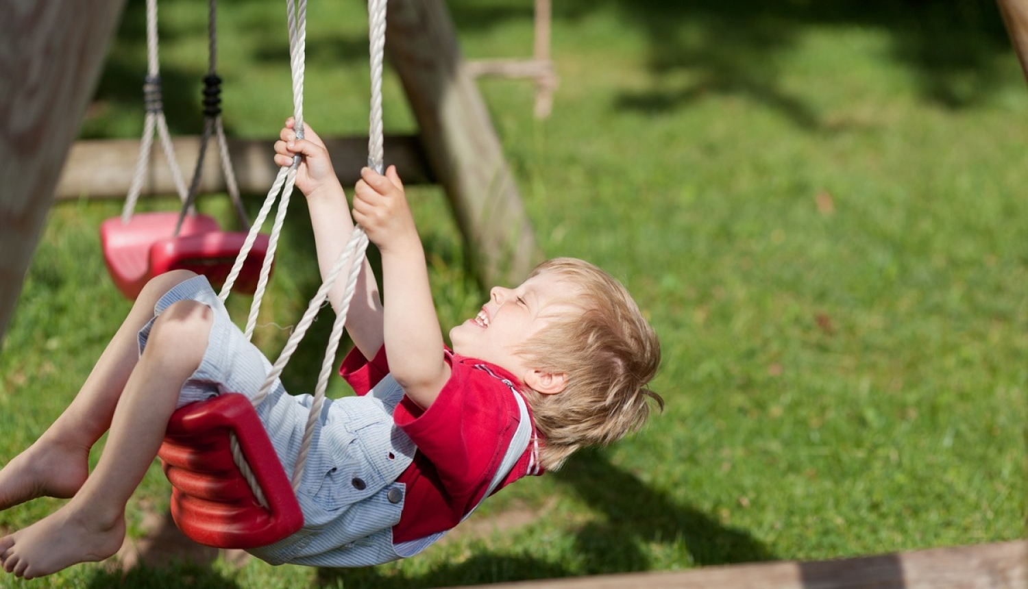 Ar 1. jūliju plānots lielāks atbalsts adoptētājiem un cilvēkiem ar invaliditāti